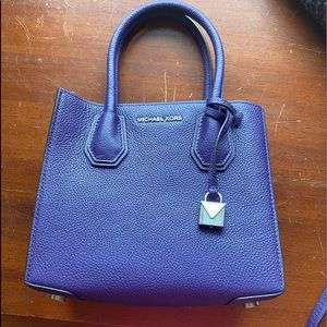 Michael Kors Small Mercer Crossbody